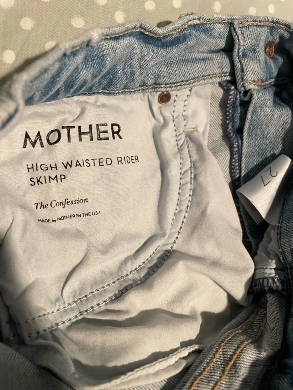 Mother High-Rise Light Wash Distressed Women’s Jeans - Picture 7 of 7